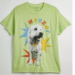 NWOT Urban Outfitters Weezer Margo Dog Graphic Tee Size Large